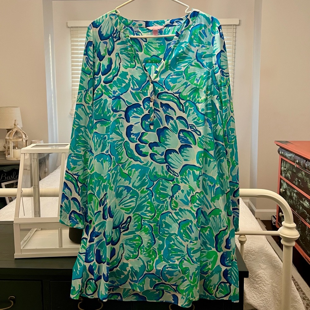 Stunning Lilly Pulitzer dress!